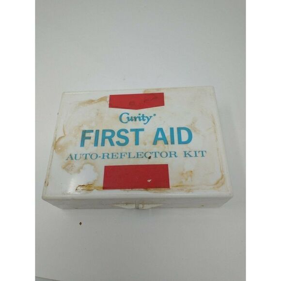 First Aid Kit Vintage - Curity First Aid Auto Reflector Kit. Kendall brand - Picture 1 of 7